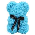 Modrý medvedík z ruží 25 cm – unikátny darček v svetlomodrej farbe