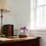 Večné ruže v skle levanduľová – elegantný darček pre ženu UART.SK